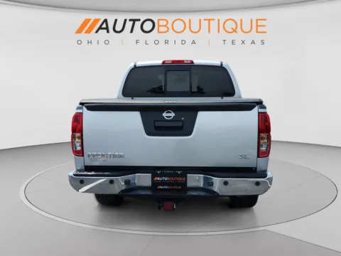 More photos of 2019 Nissan Frontier SL at Auto Boutique Ohio, OH