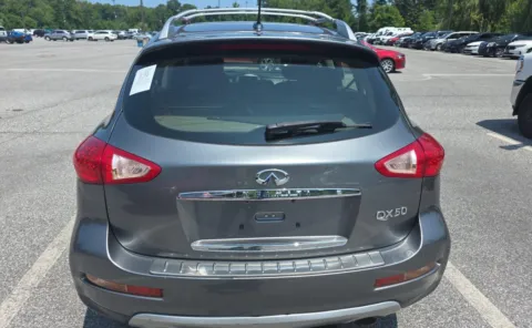 More photos of 2016 INFINITI QX50 at Auto Boutique Ohio, OH