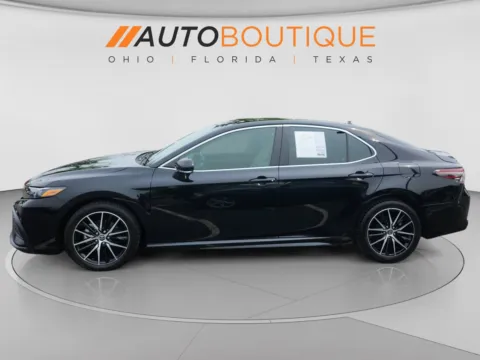 Photos of 2022 Toyota Camry SE for sale in Columbus, OH at Auto Boutique Ohio