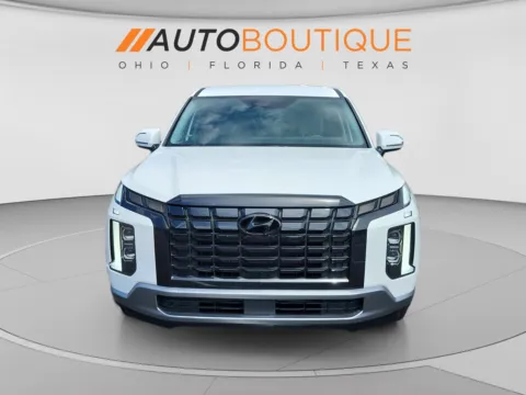 More photos of 2023 Hyundai Palisade SE at Auto Boutique Ohio, OH