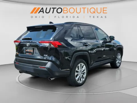 More photos of 2022 Toyota RAV4 XLE Premium at Auto Boutique Ohio, OH