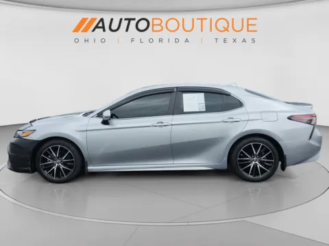 Photos of 2022 Toyota Camry Hybrid SE for sale in Columbus, OH at Auto Boutique Ohio