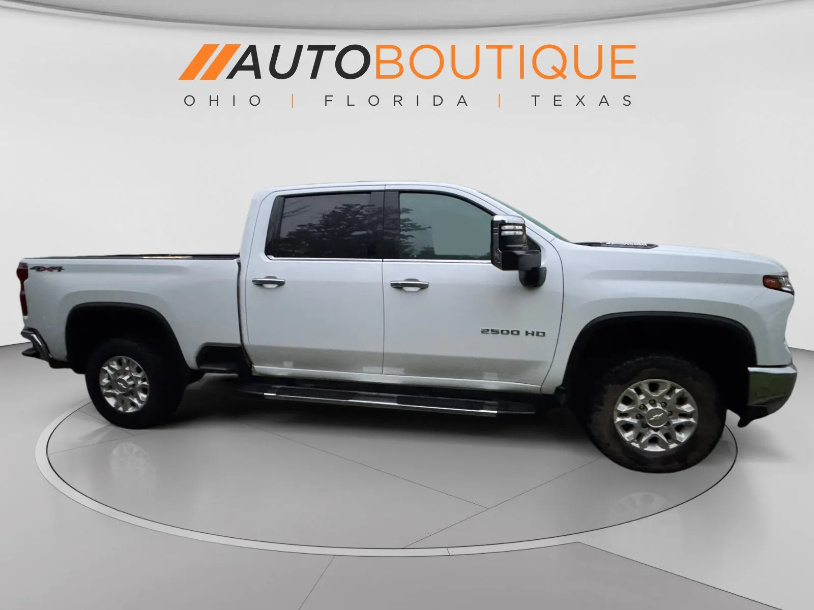 Chevrolet Silverado photo 6