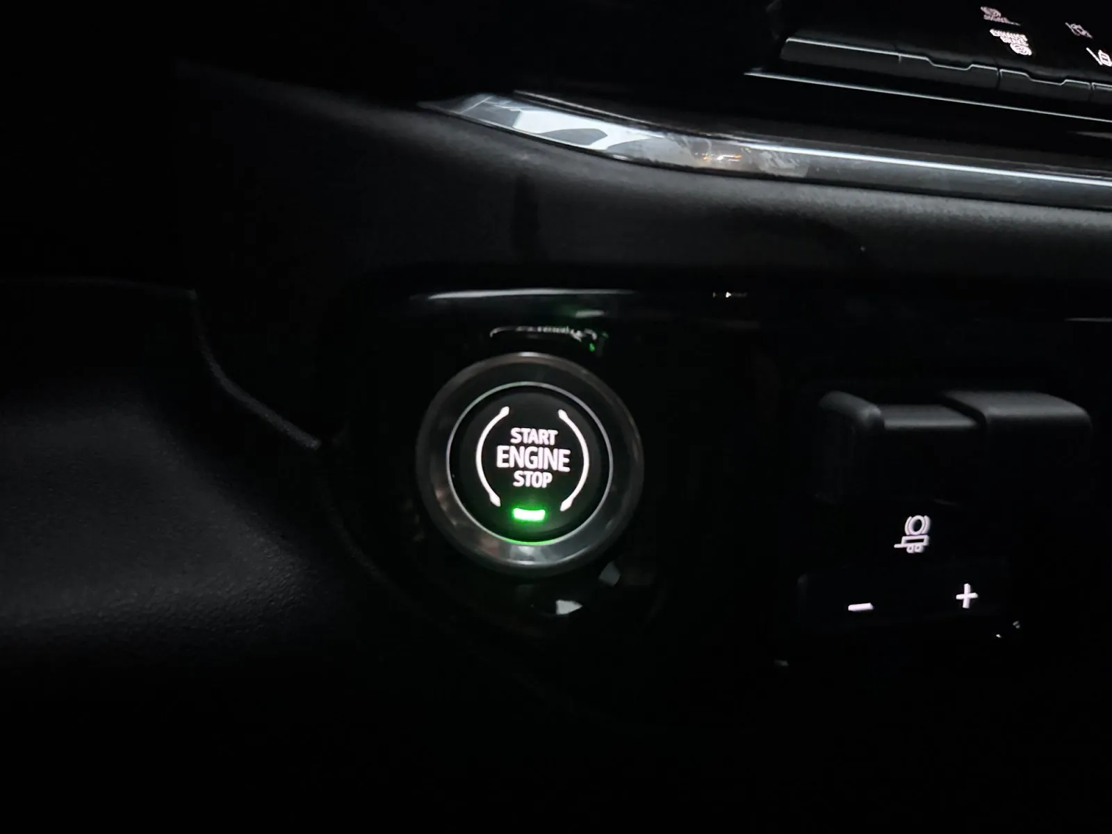 Chevrolet Silverado photo 21