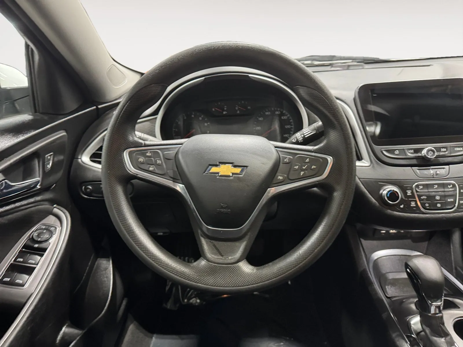 Chevrolet Malibu photo 11