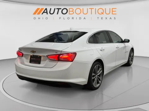 More photos of 2022 Chevrolet Malibu LT at Auto Boutique Ohio, OH