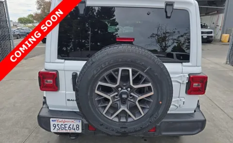 More photos of 2025 Jeep Wrangler Sahara at Auto Boutique Ohio, OH