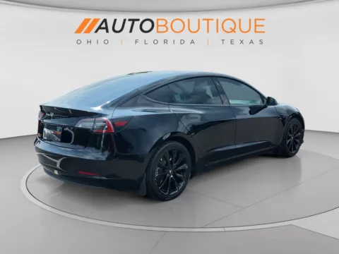 More photos of 2019 Tesla Model 3 Standard Range Plus at Auto Boutique Ohio, OH