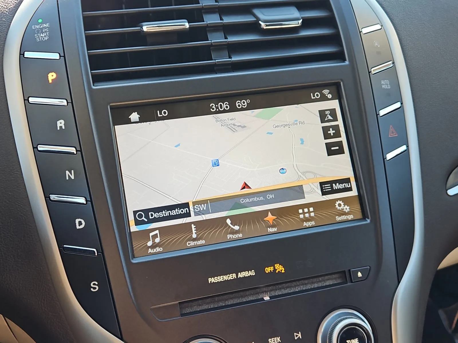 Lincoln MKC photo 19
