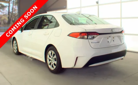 More photos of 2022 Toyota Corolla LE at Auto Boutique Ohio, OH
