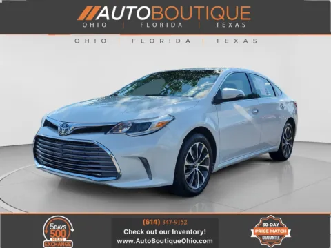 White 2018 Toyota Avalon XLE for sale in Columbus, OH