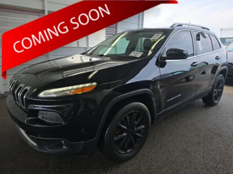 Black 2017 Jeep Cherokee Limited for sale in Columbus, OH