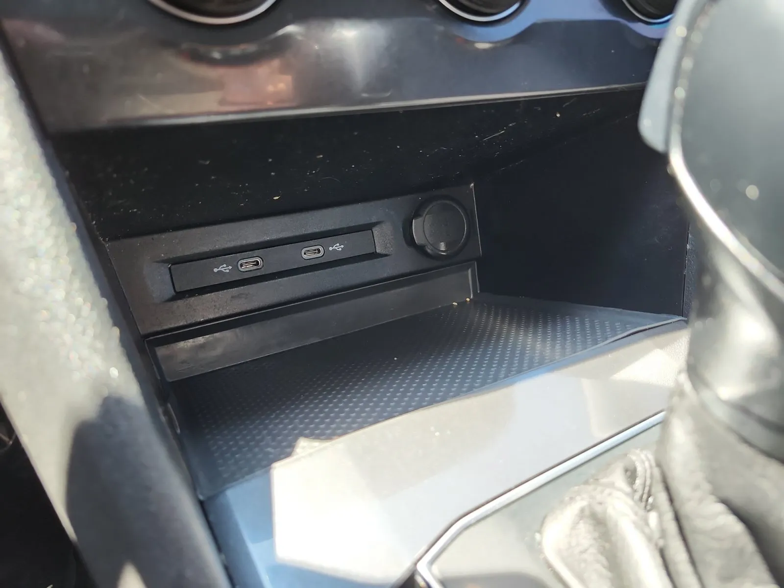 Volkswagen Tiguan photo 18