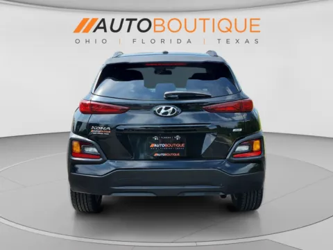 More photos of 2018 Hyundai Kona SEL at Auto Boutique Ohio, OH