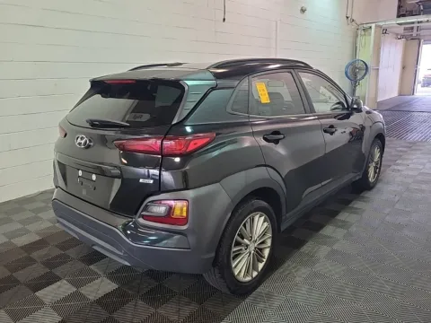 More photos of 2018 Hyundai Kona SEL at Auto Boutique Ohio, OH