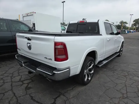More photos of 2019 Ram 1500 Longhorn at Auto Boutique Ohio, OH