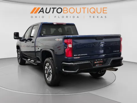 Another view of 2021 Chevrolet Silverado 2500 HD Custom for sale in Columbus, OH at Auto Boutique Ohio