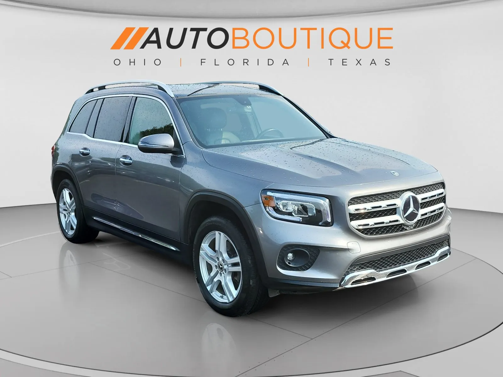 Mercedes-Benz GLB photo 7