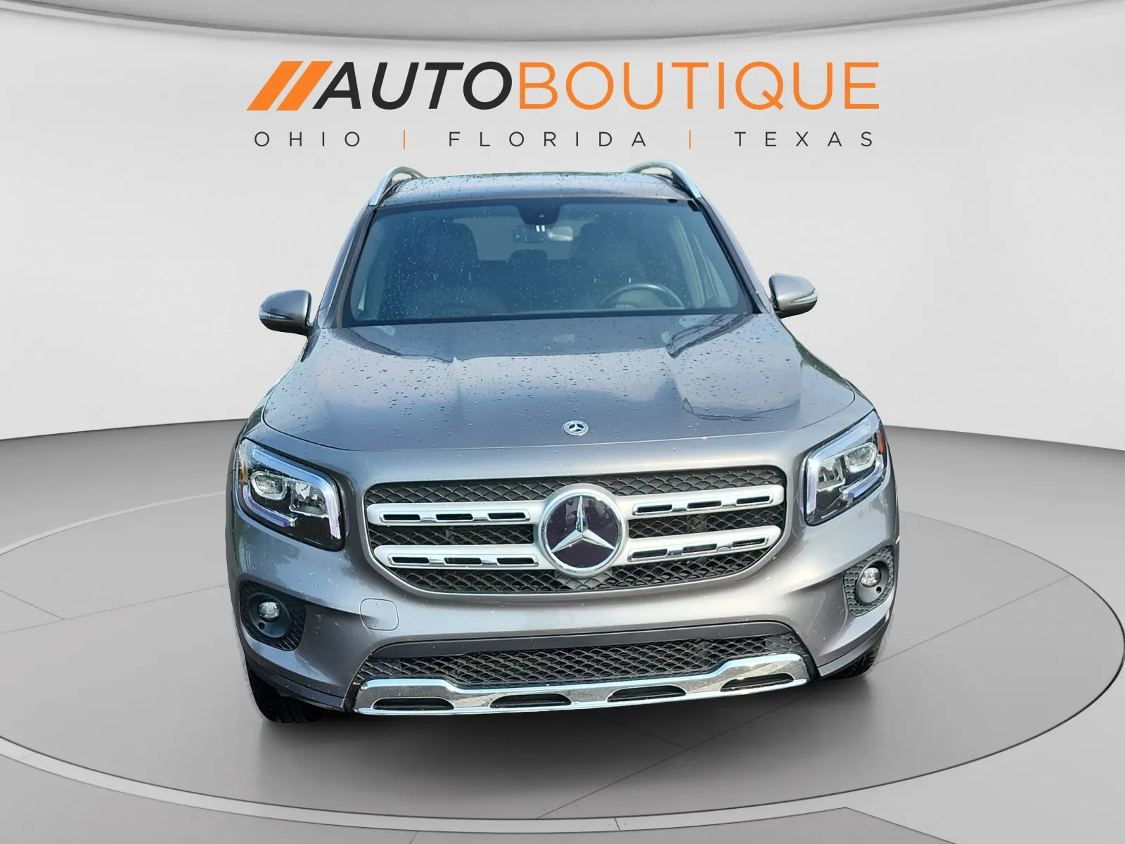 Mercedes-Benz GLB photo 8
