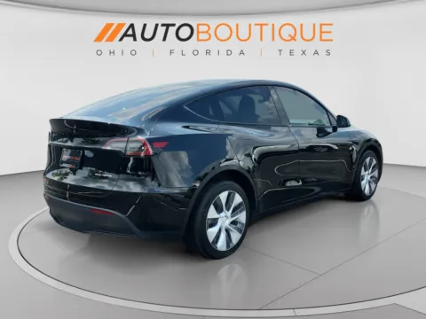 More photos of 2024 Tesla Model Y Long Range at Auto Boutique Ohio, OH