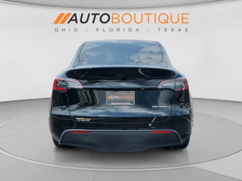 More photos of 2024 Tesla Model Y Long Range at Auto Boutique Ohio, OH