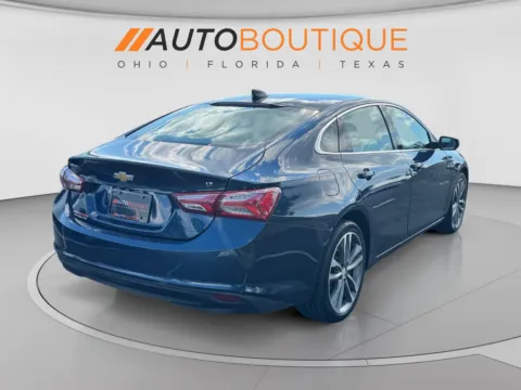 More photos of 2022 Chevrolet Malibu LT at Auto Boutique Ohio, OH