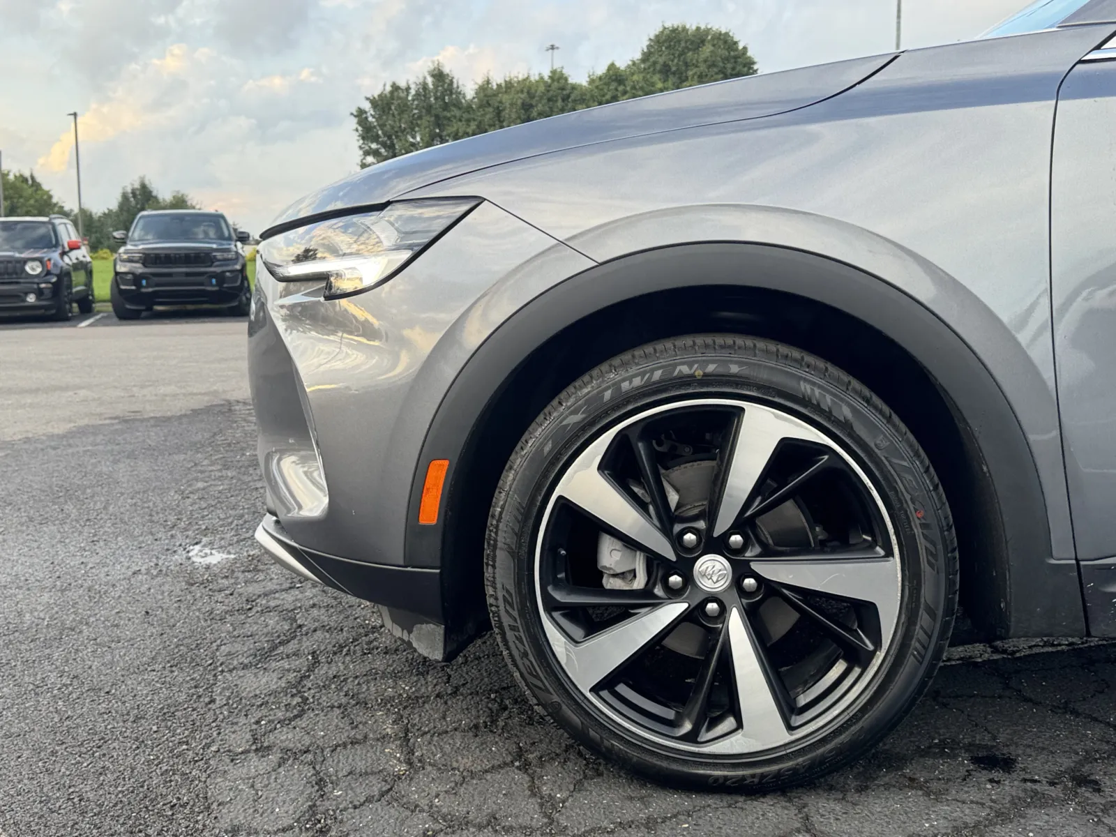 Buick Envision photo 34