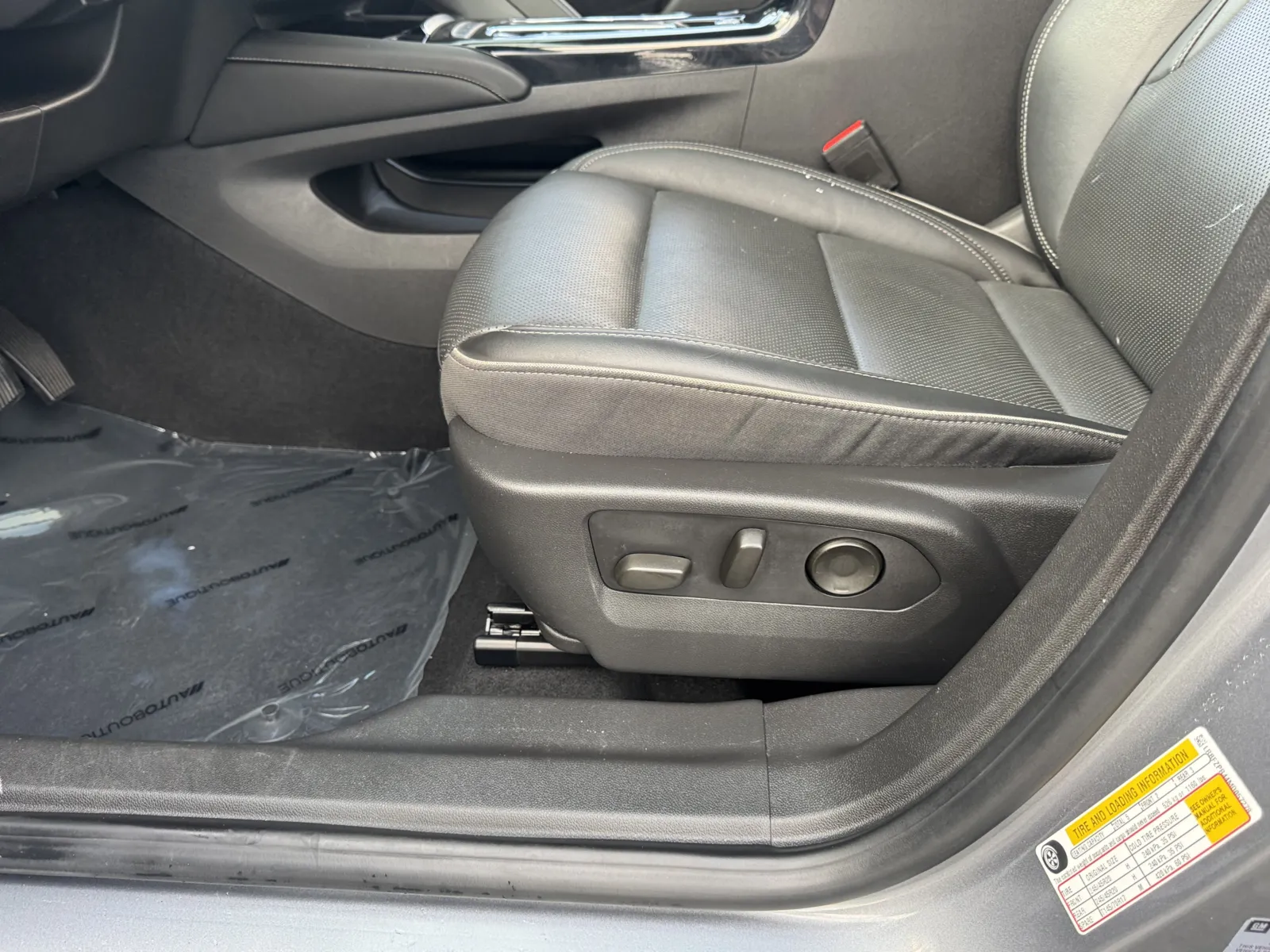 Buick Envision photo 33
