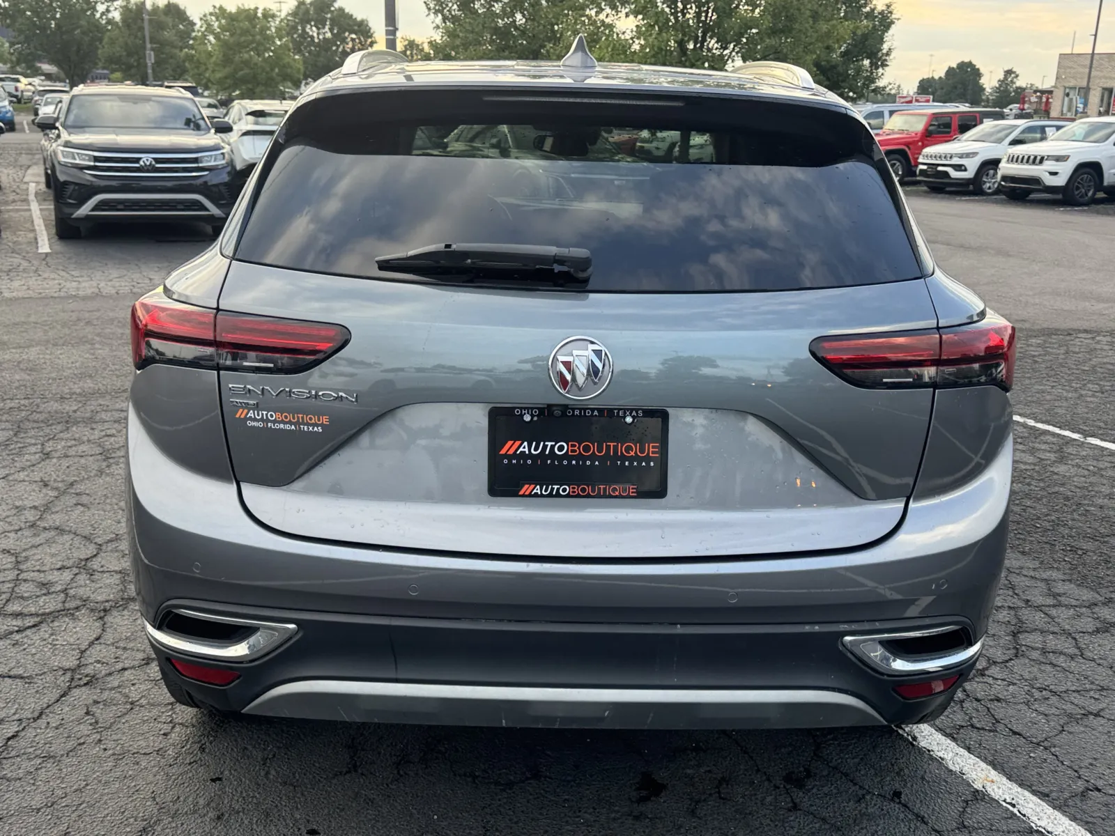 Buick Envision photo 10