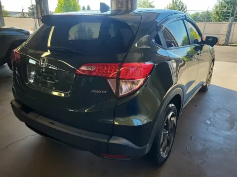 More photos of 2018 Honda HR-V EX at Auto Boutique Ohio, OH