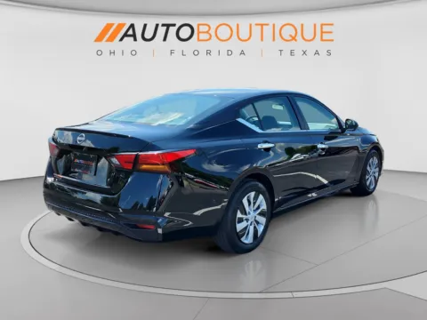 More photos of 2024 Nissan Altima 2.5 S at Auto Boutique Ohio, OH
