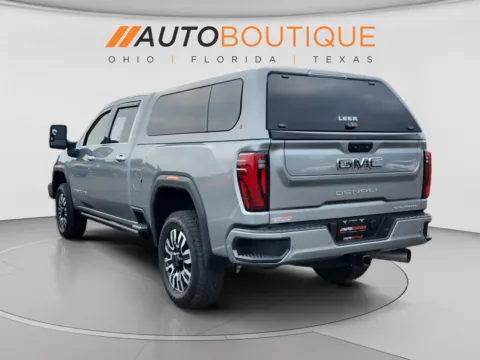 Another view of 2025 GMC Sierra 2500HD Denali Ultimate for sale in Columbus, OH at Auto Boutique Ohio