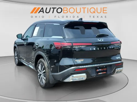 Another view of 2022 INFINITI QX60 SENSORY for sale in Columbus, OH at Auto Boutique Ohio