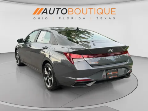 Another view of 2023 Hyundai Elantra SEL for sale in Columbus, OH at Auto Boutique Ohio