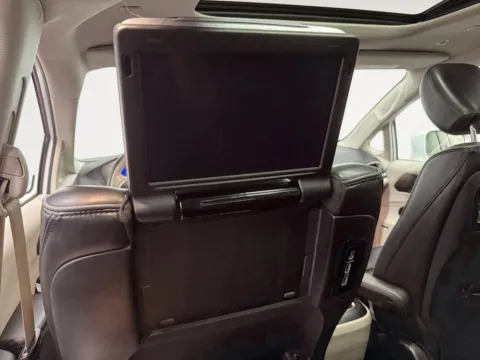 Another view of 2018 Chrysler Pacifica Limited for sale in Columbus, OH at Auto Boutique Ohio