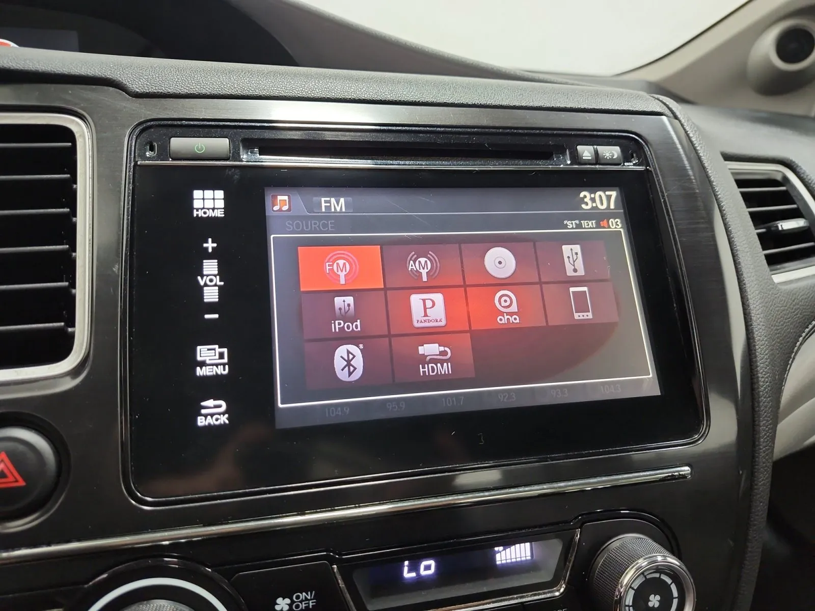 Honda Civic photo 17