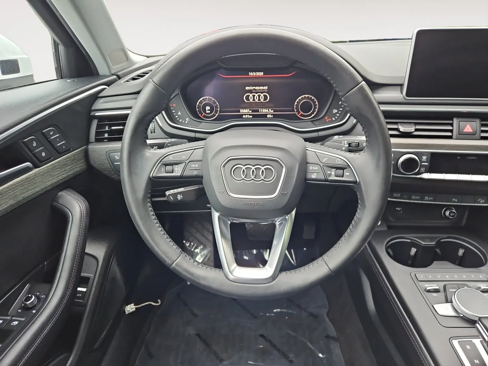 Audi A4 allroad photo 12