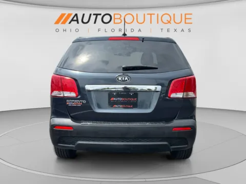 More photos of 2012 Kia Sorento LX at Auto Boutique Ohio, OH