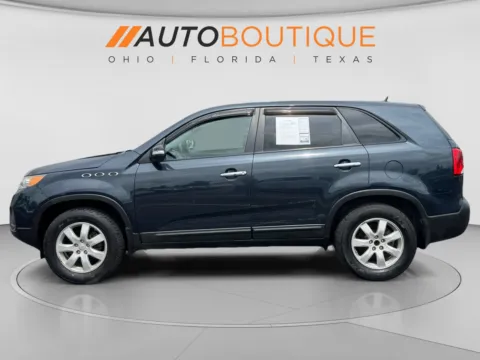 Photos of 2012 Kia Sorento LX for sale in Columbus, OH at Auto Boutique Ohio