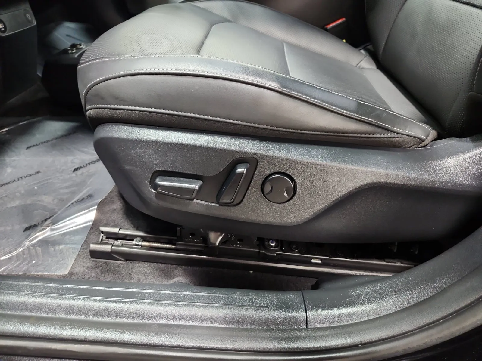 Kia EV6 photo 15