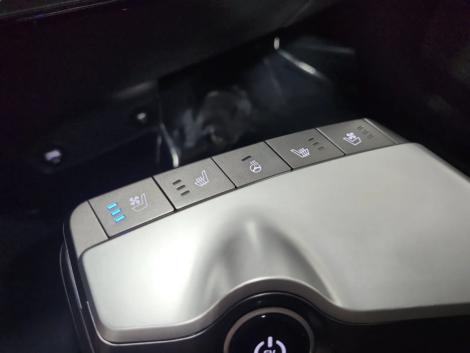 Kia EV6 photo 20