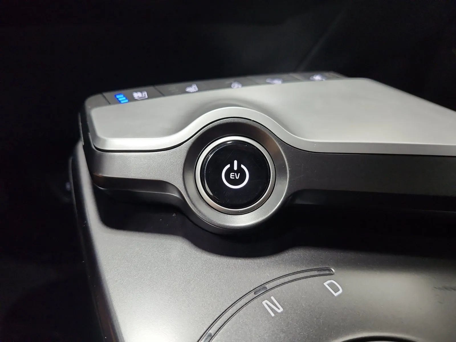 Kia EV6 photo 21