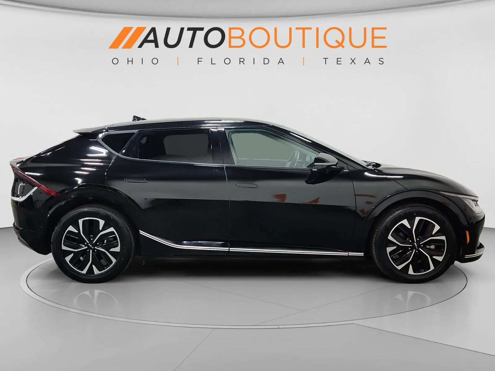Kia EV6 photo 6