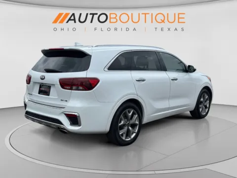 More photos of 2019 Kia Sorento SX V6 at Auto Boutique Ohio, OH