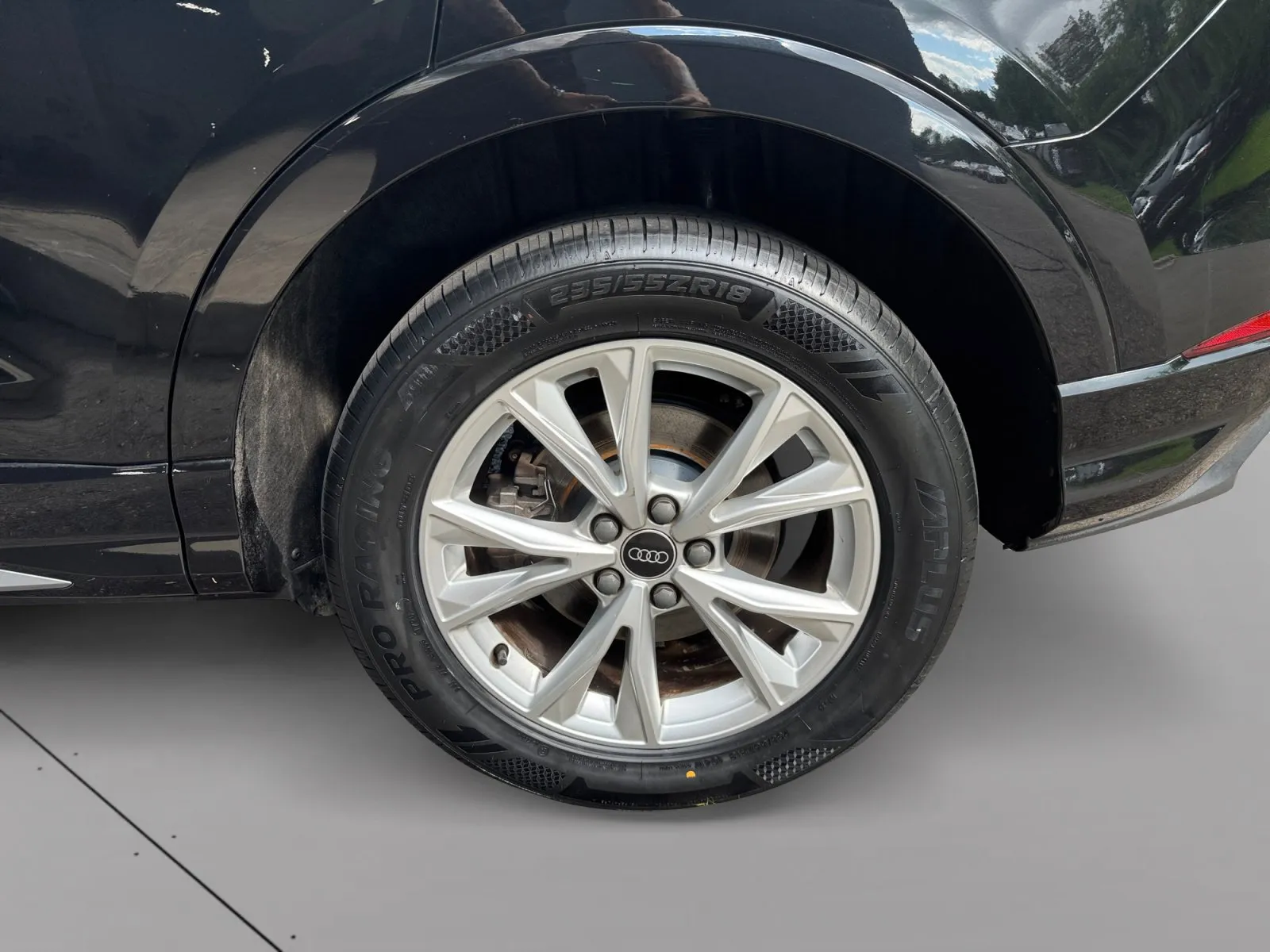 Audi Q3 photo 15