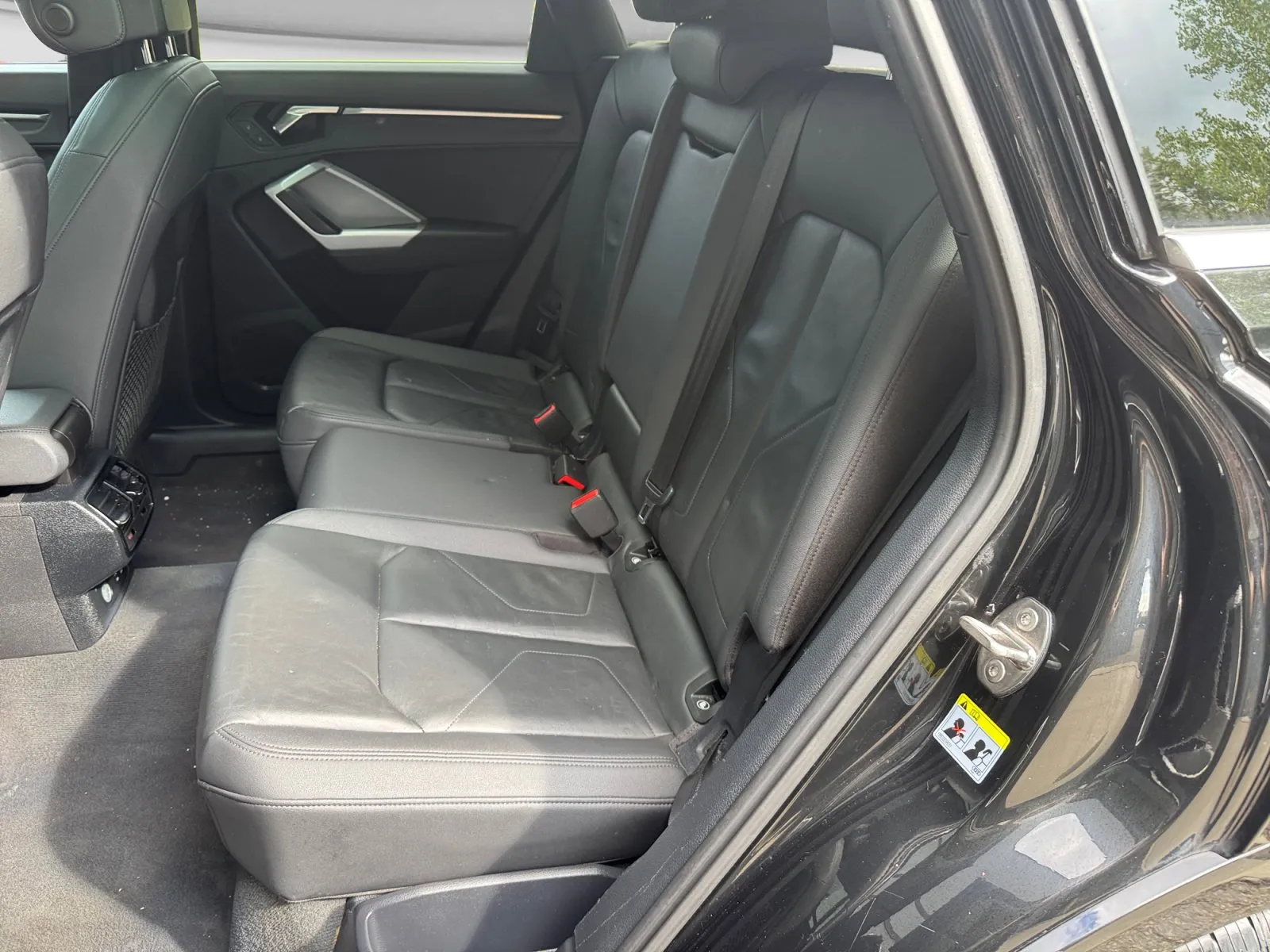 Audi Q3 photo 14