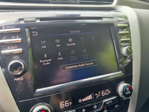More photos of 2021 Nissan Murano SV at Auto Boutique Ohio, OH