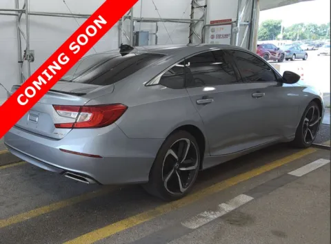 More photos of 2021 Honda Accord Sedan Sport at Auto Boutique Ohio, OH