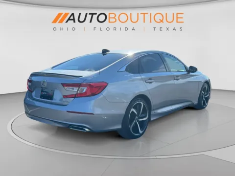 More photos of 2021 Honda Accord Sedan Sport at Auto Boutique Ohio, OH