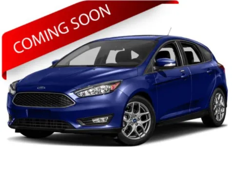 Red 2018 Ford Focus SE for sale in Columbus, OH